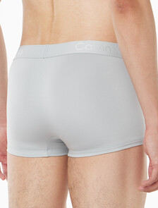 Buy 남성 CK 블랙 마이크로파이버 트렁크 in color HARBOR MIST