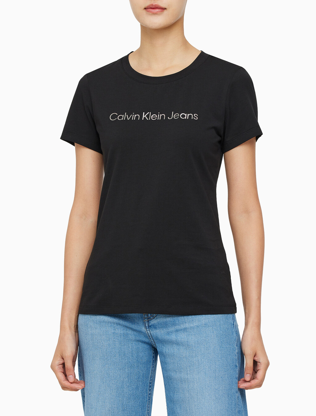Buy 여성 인스티튜셔널 슬림핏 반팔 티셔츠 in color CK BLACK