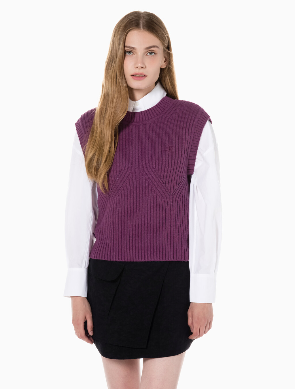 Buy 여성 캐시미어 백 디테일 탱크 in color AMARANTH 