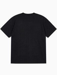 Buy 남녀공용 릴렉스핏 로고 반팔 티셔츠 in color CK BLACK