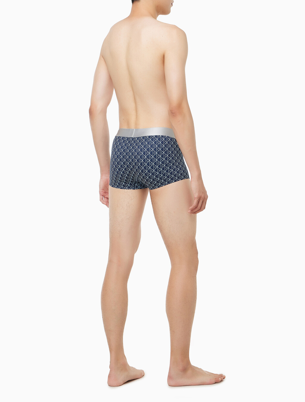 Buy 남성 브러시드 마이크로파이버 스트레치 로우 라이즈 트렁크 in color Blue
