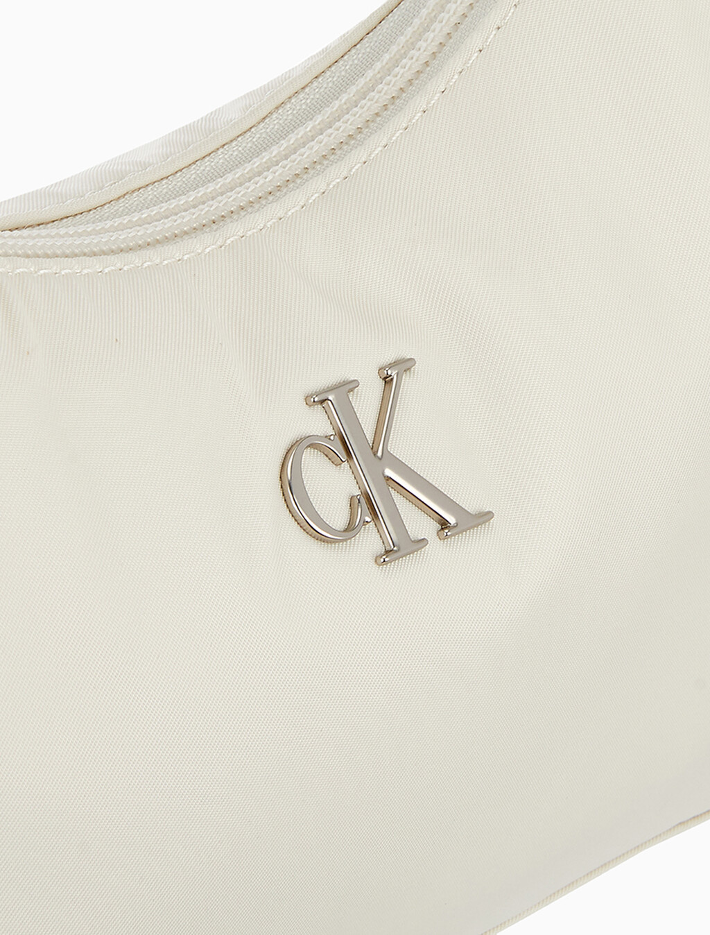 Buy 여성 CKJ 슬릭 숄더 백 in color TOFU