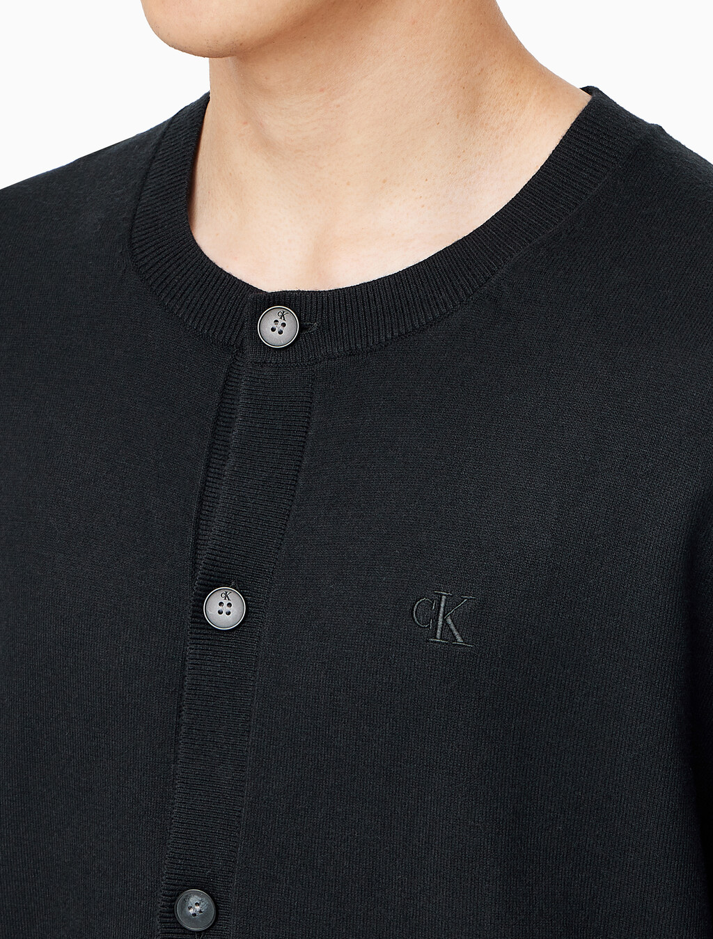 Buy 남성 릴렉스핏 크루넥 스웨터 가디건 in color CK BLACK
