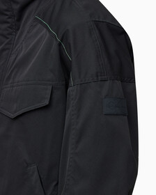Buy 남성 리트렉터블 후드 필드 자켓 in color CK BLACK