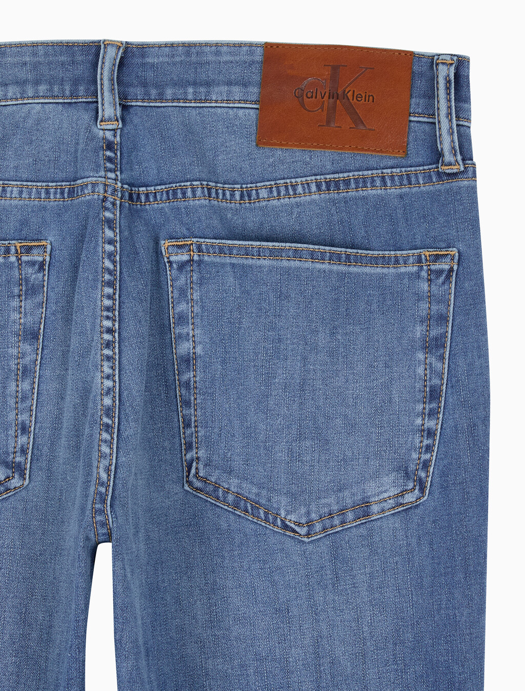 Buy 바디 바이 스트레치 진 in color Mid Blue