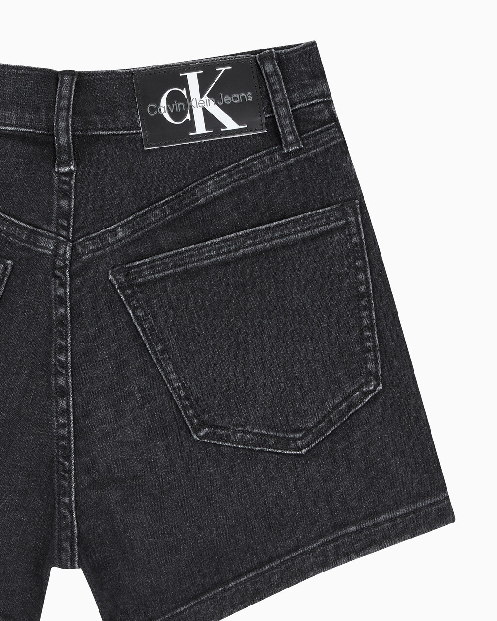 Buy 여성 하이라이즈 블랙 데님 쇼츠 in color WASHED BLACK LOGO LACE