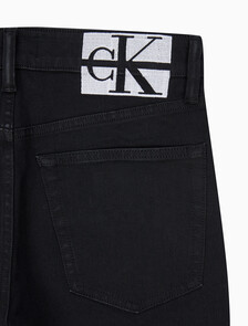 Buy 남성 슬림핏 린스 블랙 데님 in color WASHED BLACK LOGO LACE