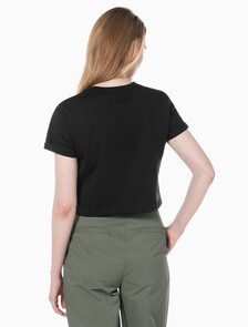 Buy 여성 모노그램 릴렉스핏 크롭 반팔 티셔츠 in color CK BLACK