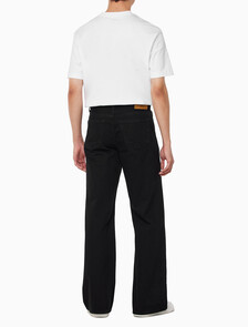 Buy 남성 와이드핏 CK 클래식 블랙 데님 in color BLACK