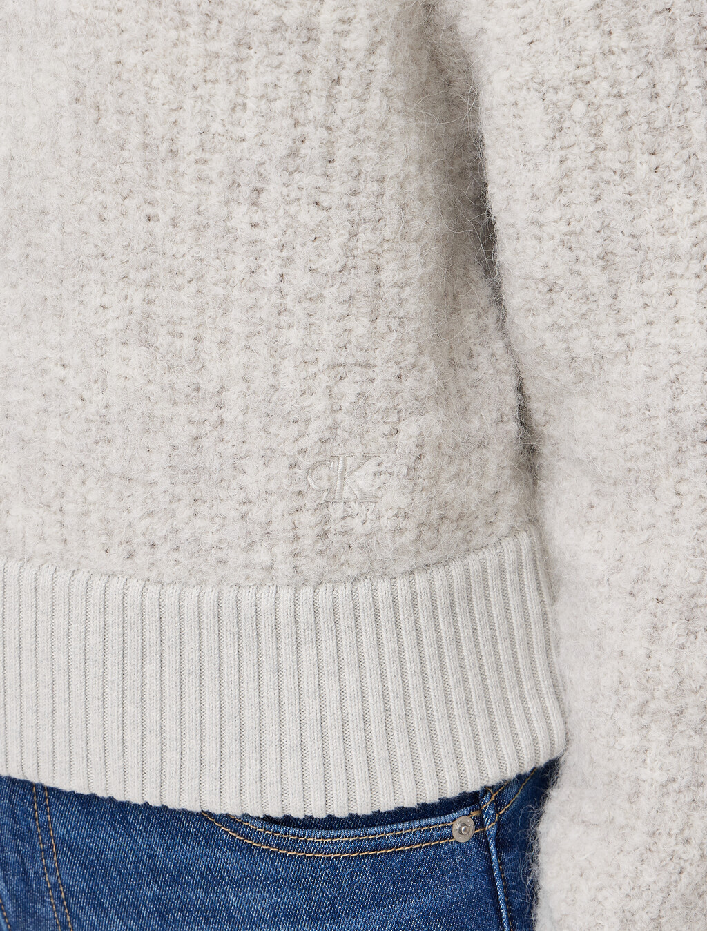 Buy 여성 크롭 하프 집 울 스웨터 in color LIGHT GREY HEATHER