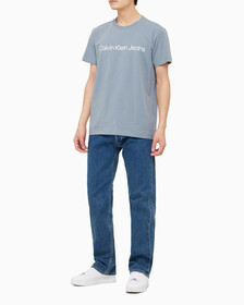 Buy 남성 레귤러핏 인스티튜셔널 로고 스트레치 반팔 티셔츠 in color OVERCAST GREY