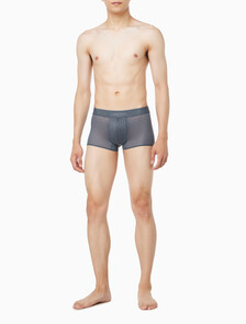 Buy 남성 스컬프트 레이스 로우 라이즈 트렁크 in color DARK GREY