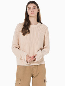 Buy 여성 롱슬리브 라운드넥 스웨터 in color NEUTRAL TAN