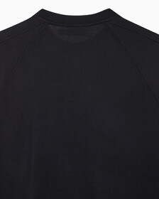 Buy [손흥민 캡슐] 남성 박시 롱슬리브 티셔츠 in color BLACK BEAUTY