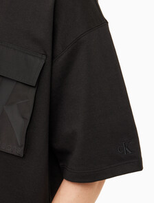 Buy 남성 오버사이즈 우븐 포켓 반팔 스웻셔츠 in color CK BLACK