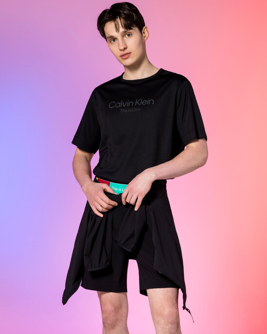 남성 레귤러 핏 프라이드 기능성 반팔 티셔츠