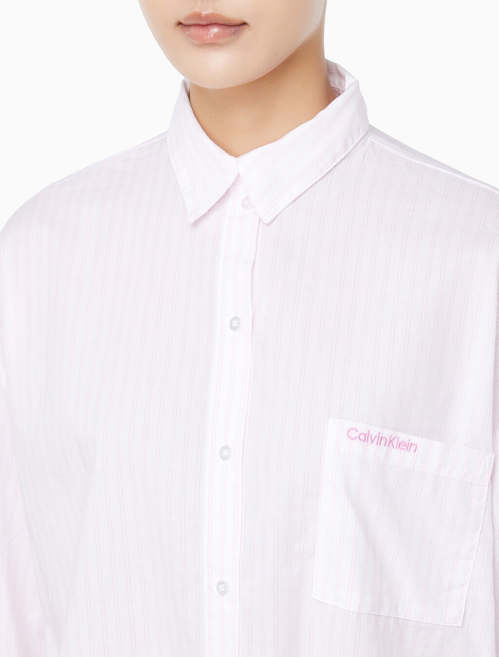 Buy 여성 코튼 포플린 롱슬리브 셔츠 in color Light pink