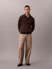 Buy 남성 배럴핏 유틸리티 코튼 치노 팬츠 in color VINTAGE KHAKI