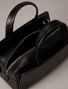 Buy 스몰 사첼백 25 in color BLACK BEAUTY