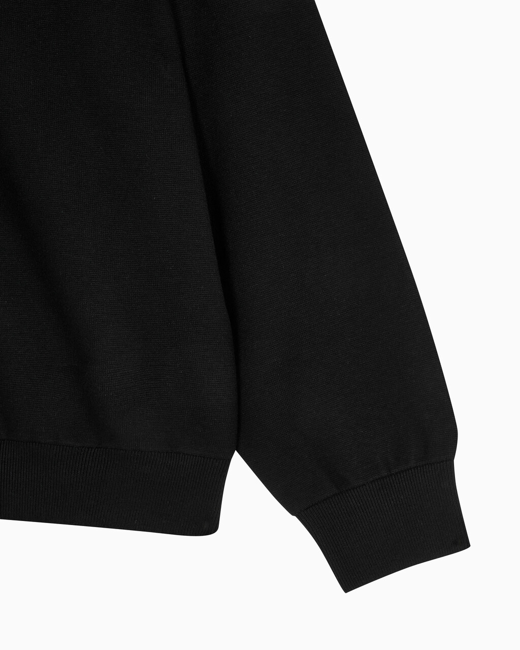 Buy 남성 스노위 테크 하프 집업 스웨터 in color BLACK
