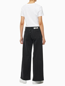 Buy 여성 로우라이즈 배기핏 블랙 데님 in color WASHED BLACK LOGO LACE