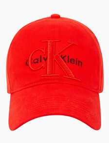 Buy 남녀공용  라지 레이어드 모노그램 자수 로고 볼캡 in color FLAME SCARLET