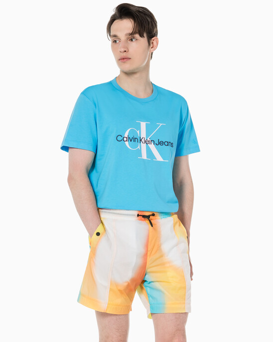 남성 레귤러핏 모노그램 엠브로이더 반팔 티셔츠