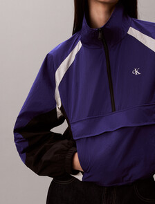 Buy 여성 숏 컬러블록 풀오버 in color Blue