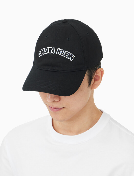 남녀공용 CKJ 뉴 타이틀케이스 로고 볼캡