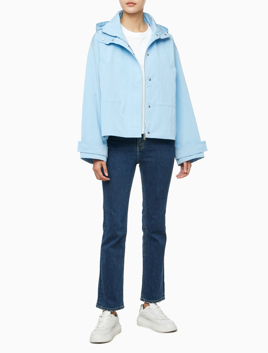 Buy 여성 나일론 웨이스트 자켓 in color SHORESIDE BLUE