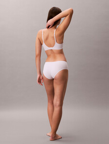 Buy 여성 인비져블 마이크로파이버 스트레치 AF 힙스터 in color LIGHT PURPLE