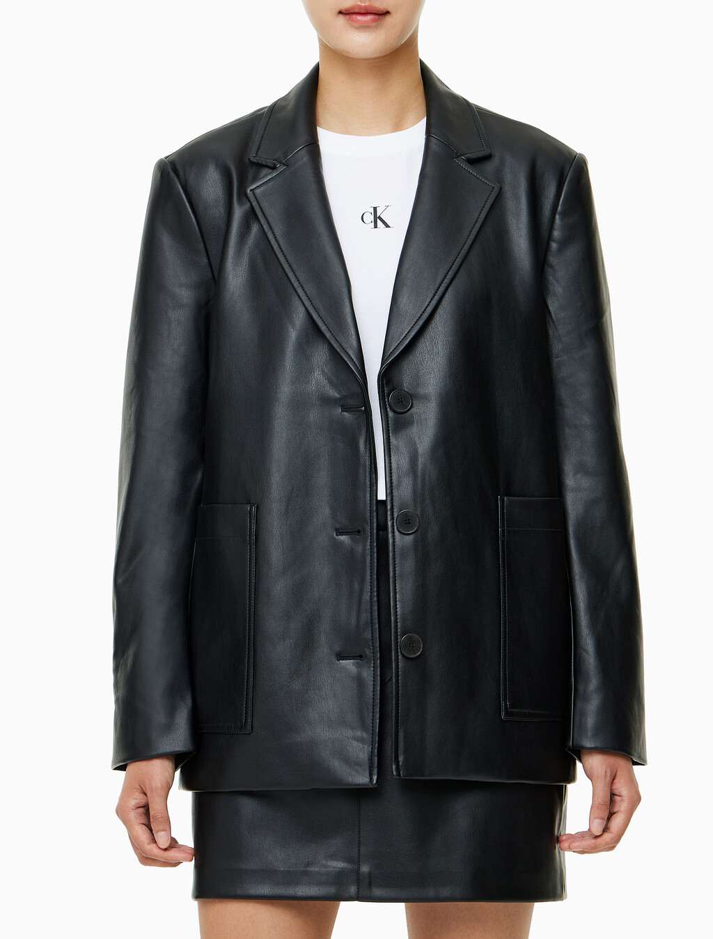 Buy 여성 폭스 레더 블레이저 자켓 in color CK BLACK