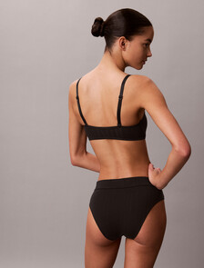 Buy 여성 헤리티지 애슬레틱 AF 반도 in color BLACK