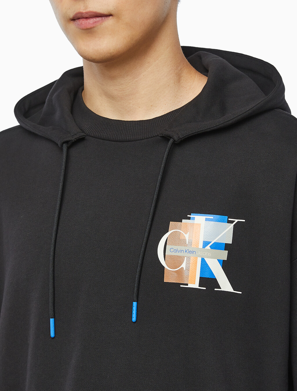 Buy 남성 롱슬리브 패션 레이어드 후디 in color CK BLACK