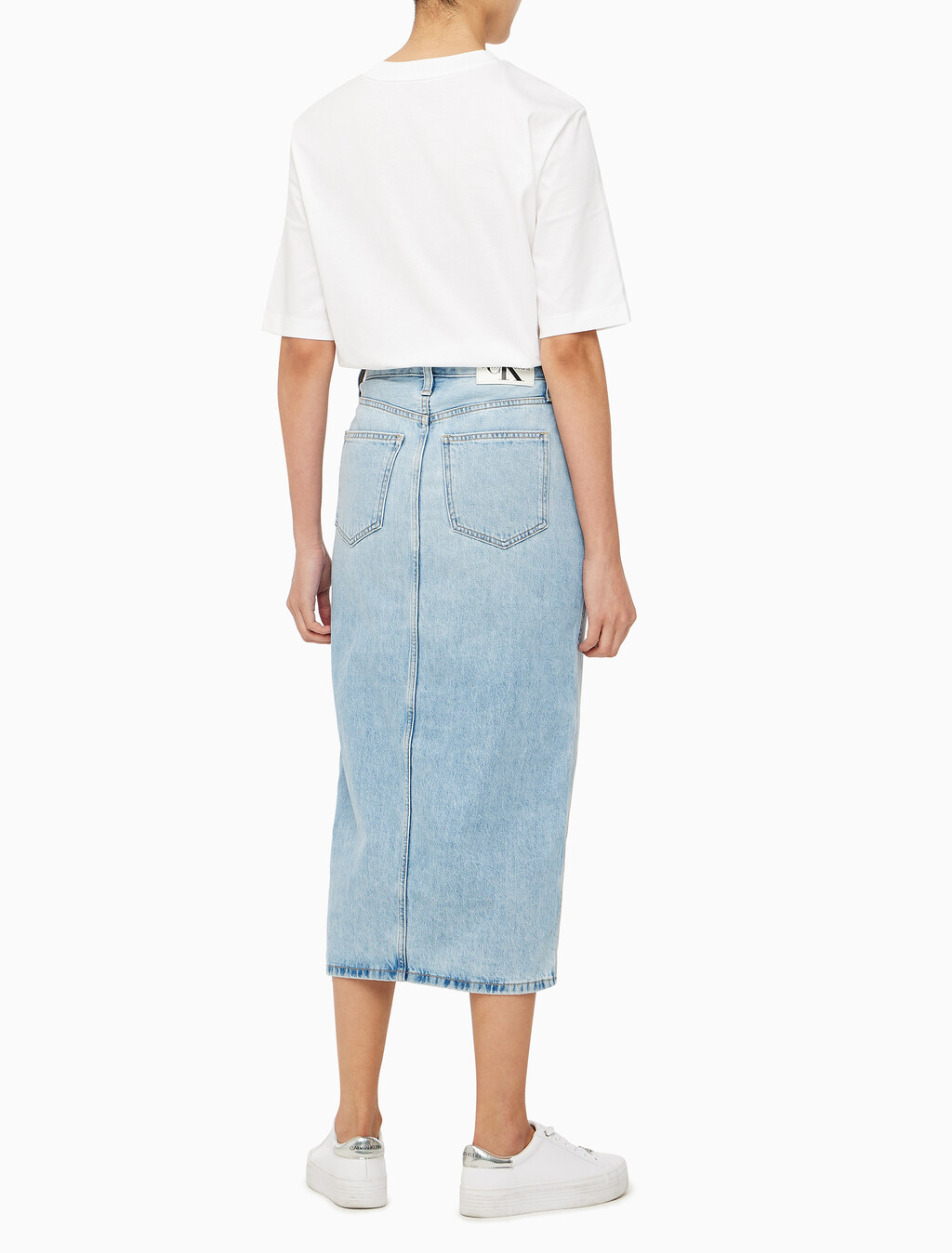 Buy 여성 맥시 데님 스커트 in color CHALKY BLUE