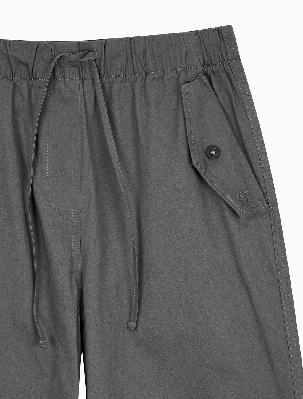 Buy 여성 라이트웨이트 코튼 카고 팬츠 in color GUNMETAL HTR