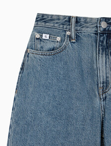 Buy 여성 맘핏 미드블루 데님 쇼츠 in color MID BLUE BACK EMBRO