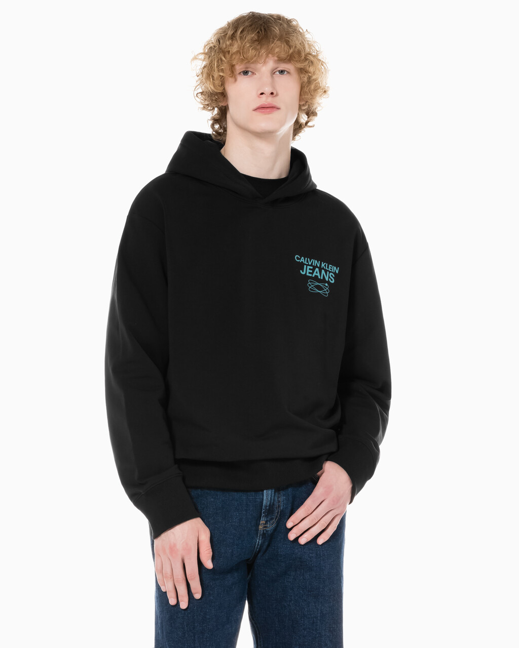 Buy 남성 퓨처 갤럭시 로고 후디 in color CK BLACK