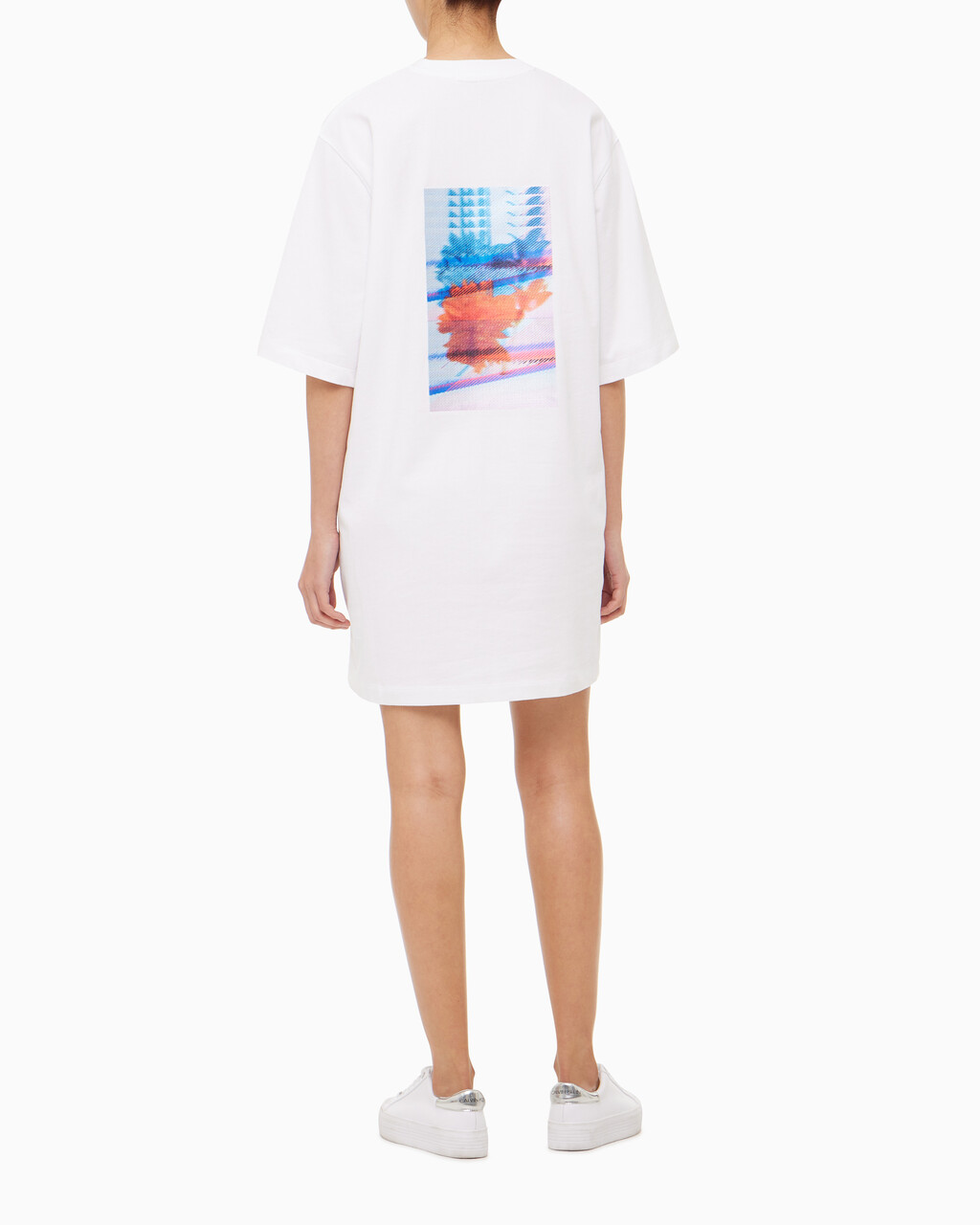 Buy 여성 모션 프로럴 티셔츠 원피스 in color BRIGHT WHITE