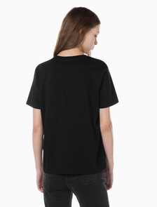 Buy 여성 히어로 모노로고 크루넥 반팔 티셔츠 in color BLACK
