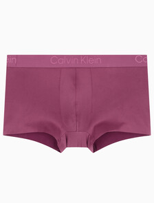 Buy 남성 CK 블랙 마이크로파이버 스트레치 트렁크 in color Dark Pink