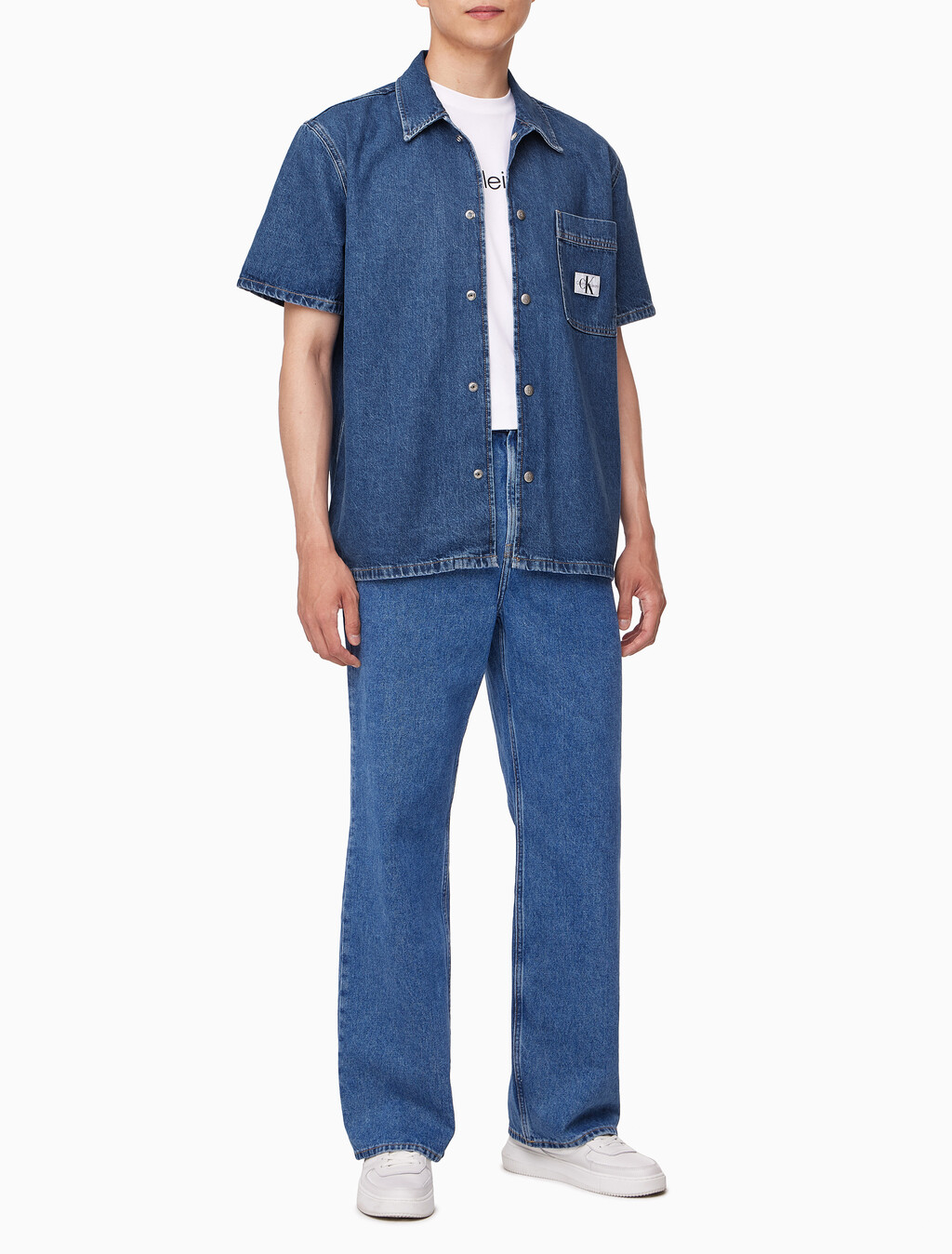 Buy 남성 데님 캠프 반팔 셔츠 in color MID BLUE BACK EMBRO