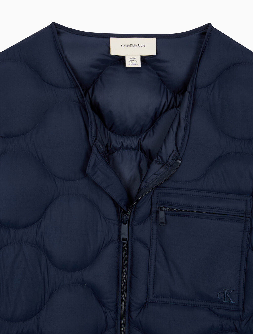 Buy 남성  페더웨이트 나일론 라이트 다운 자켓 in color DARK SAPPHIRE