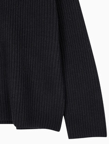 Buy 남성 롱슬리브 크루넥 스웨터 in color BLACK BEAUTY