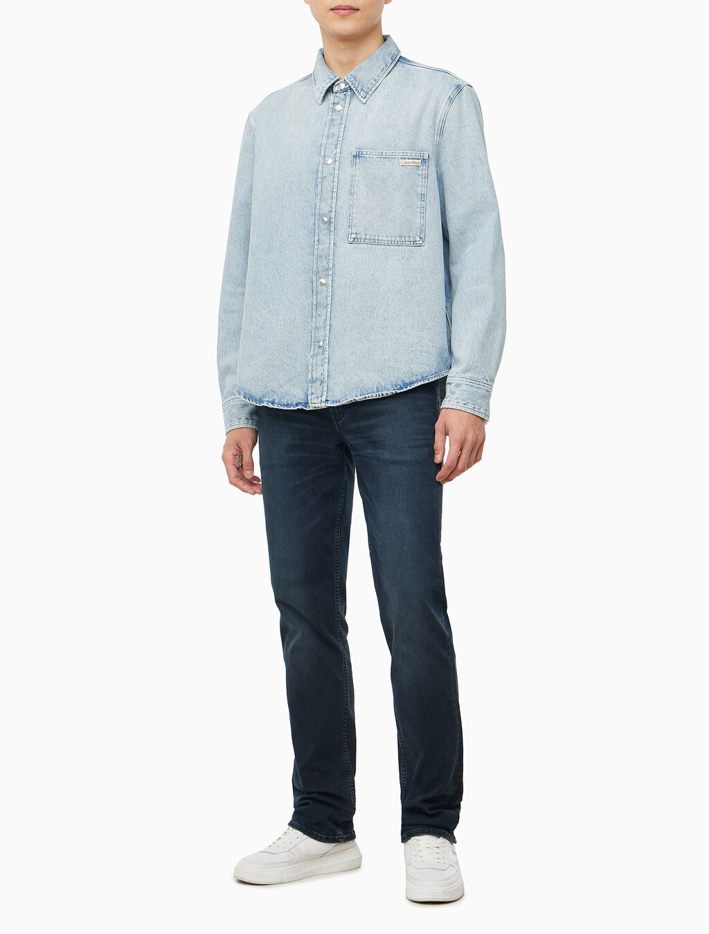Buy 남성 레귤러핏 라이트블루 데님 셔츠 in color CHALKY BLUE