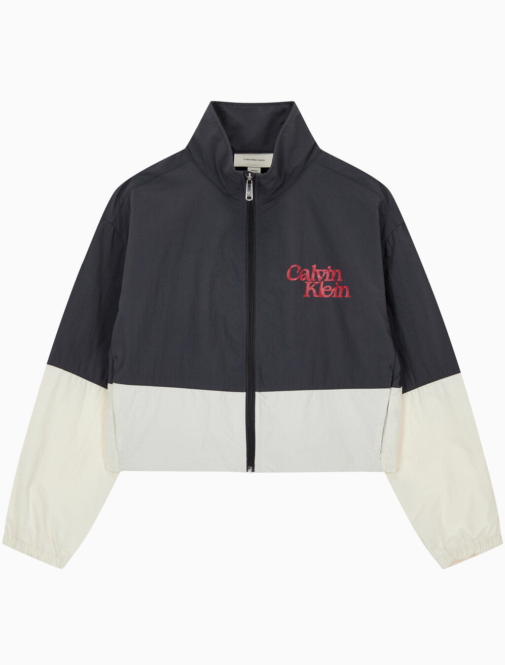 Buy 여성 컬러블락 나일론 풀오버 자켓 in color CHARCOAL