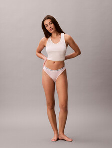 Buy 여성 모던로고 로우라이즈 비키니 in color Pink