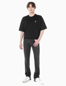 Buy 남성 바디핏 블랙 37.5 기능성 데님 in color WASHED BLACK LOGO LACE