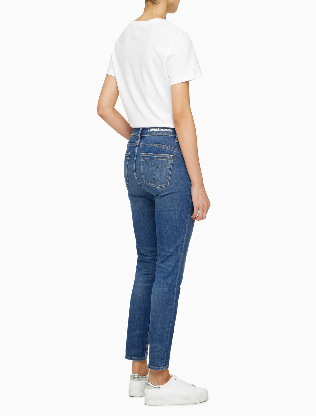 Buy 여성 하이라이즈 스키니핏 앵클 다크블루 37.5 기능성 데님 in color MID BLUE BACK EMBRO