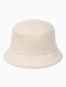 Buy 남녀공용  우븐 패치 로고 부클 버킷햇 in color IVORY